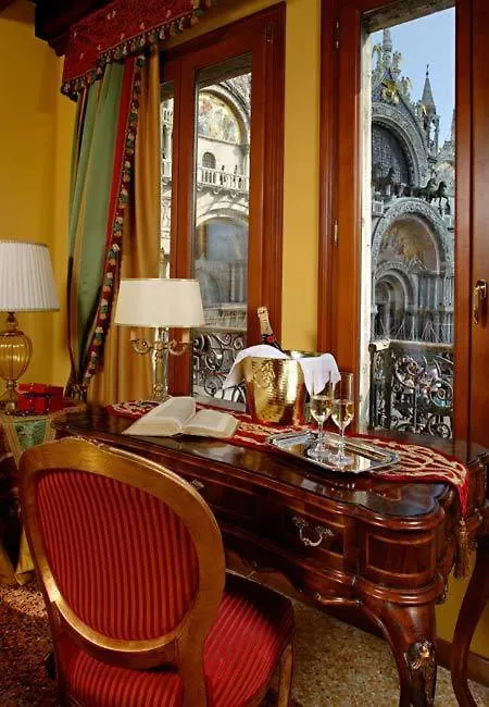 Best Windows Guest House Venice Italy